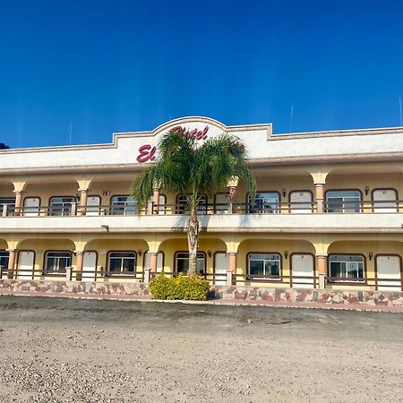 Hotel El Caminante Сан Хуан де лос Лагос Екстериор снимка